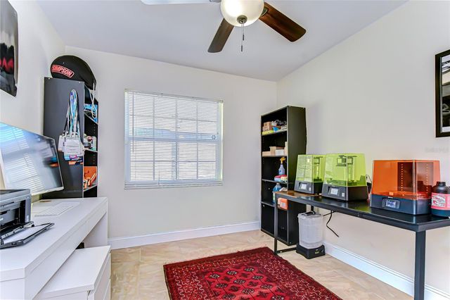 5127 LINKWOOD AVENUE, Tampa, FL 33625