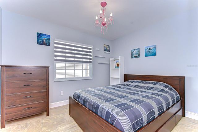 5127 LINKWOOD AVENUE, Tampa, FL 33625