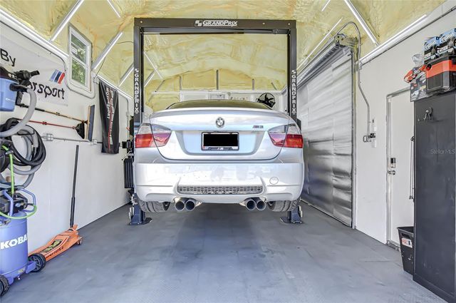 5127 LINKWOOD AVENUE, Tampa, FL 33625