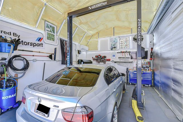 5127 LINKWOOD AVENUE, Tampa, FL 33625