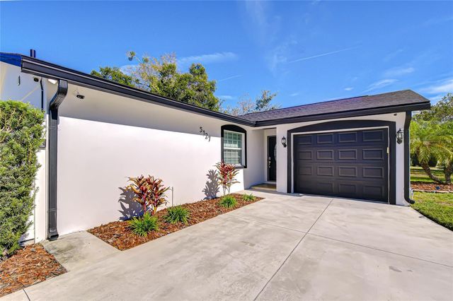 5127 LINKWOOD AVENUE, Tampa, FL 33625