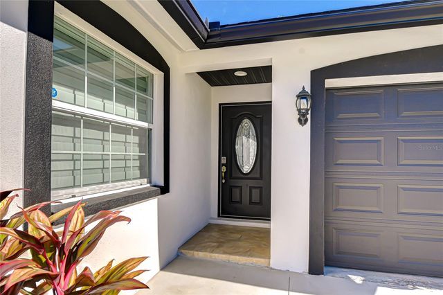 5127 LINKWOOD AVENUE, Tampa, FL 33625