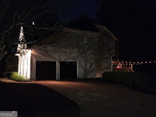 701 Whisper Wind Court, Woodstock, GA 30189