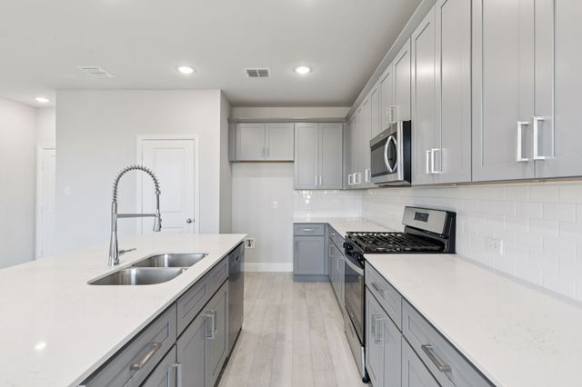 1528 Vermillion Street, Forney, TX 75126