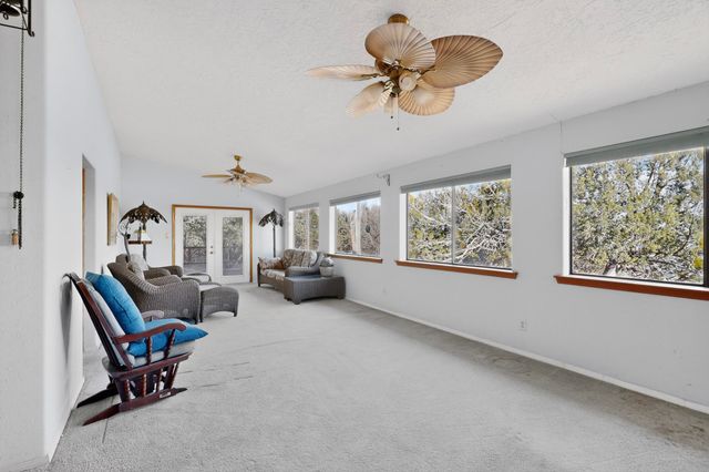 76 Canoncito Road, Cedar Crest, NM 87008