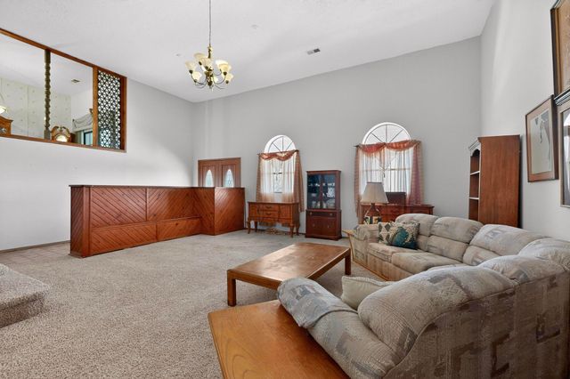 76 Canoncito Road, Cedar Crest, NM 87008