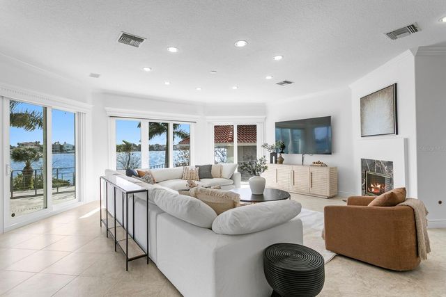 1315 JUMANA LOOP, Apollo Beach, FL 33572