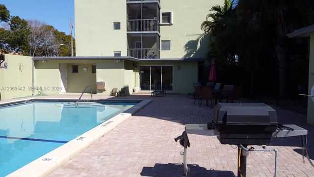 1425 Arthur Street 216B, Hollywood, FL 33020
