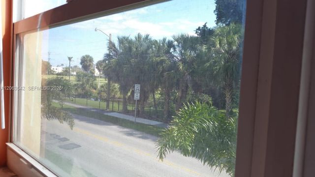 1425 Arthur Street 216B, Hollywood, FL 33020
