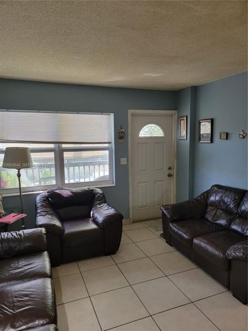 1425 Arthur Street 216B, Hollywood, FL 33020