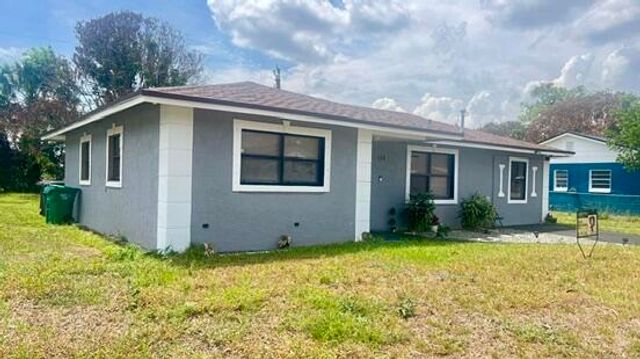 113 Hilton Drive, Fort Pierce, FL 34946