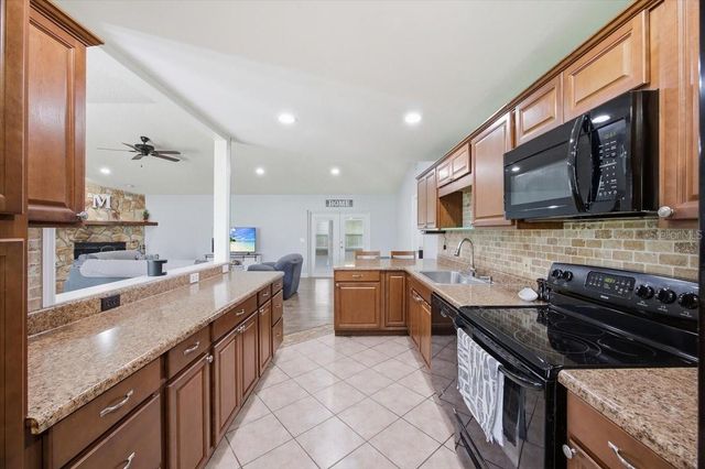 7926 W RIDGE POINTE DRIVE, Lakeland, FL 33810