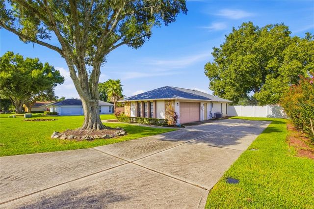 7926 W RIDGE POINTE DRIVE, Lakeland, FL 33810