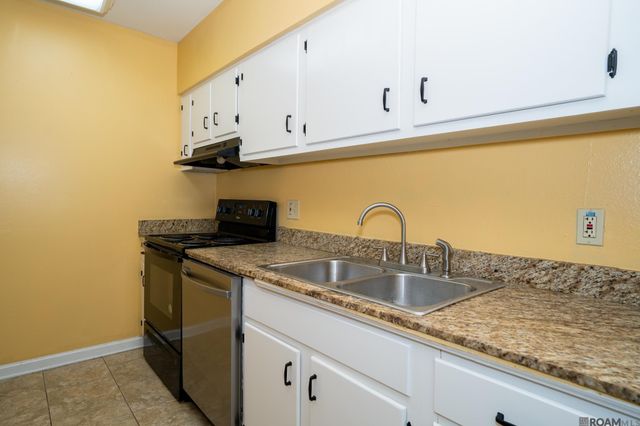 4630 Southpark Dr, Baton Rouge, LA 70816