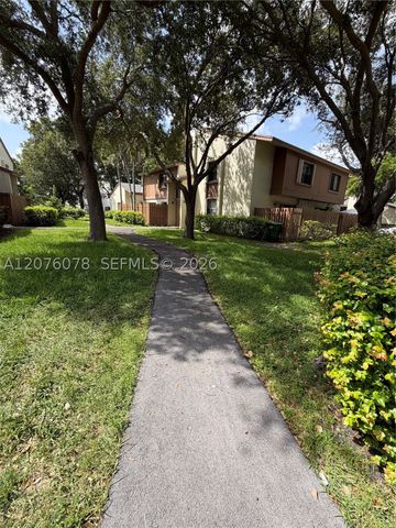 11313 SW 109th Rd 61-B, Miami, FL 33176