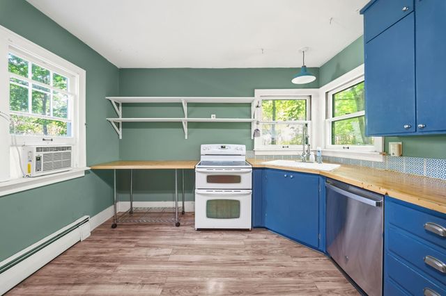 355 West Street, Taylors Falls, MN 55084