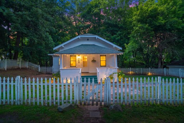 355 West Street, Taylors Falls, MN 55084