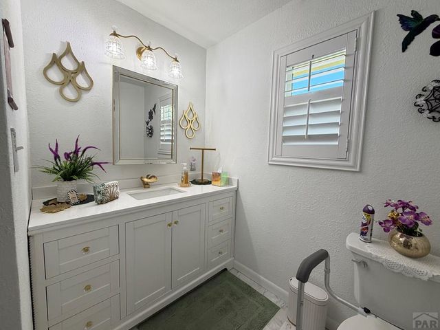 3005 Gem Dr, Pueblo, CO 81005