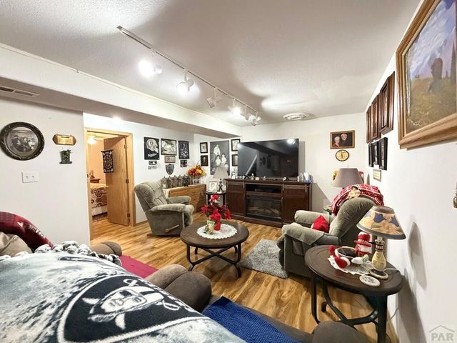 3005 Gem Dr, Pueblo, CO 81005