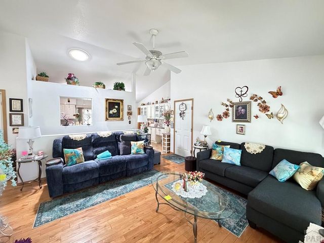 3005 Gem Dr, Pueblo, CO 81005