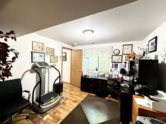 3005 Gem Dr, Pueblo, CO 81005