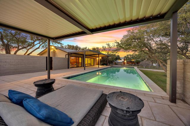 24710 Fossil TRL, Spicewood, TX 78669