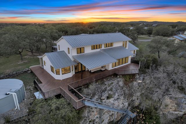 24710 Fossil TRL, Spicewood, TX 78669