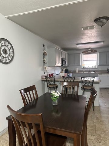 1409-1411 Western Oaks Court, Bryan, TX 77807