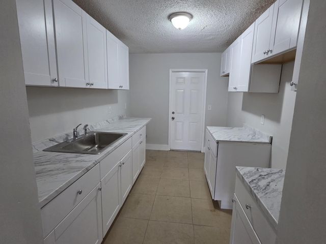 18050 NW 41st Place, Miami Gardens, FL 33055