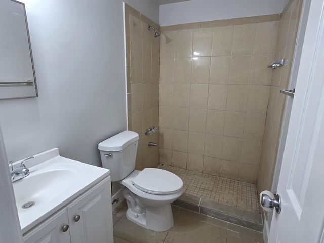 18050 NW 41st Place, Miami Gardens, FL 33055