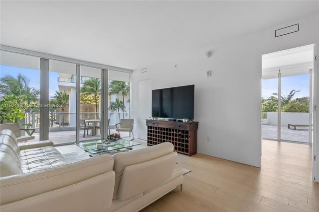 801 S Pointe Dr 204, Miami Beach, FL 33139