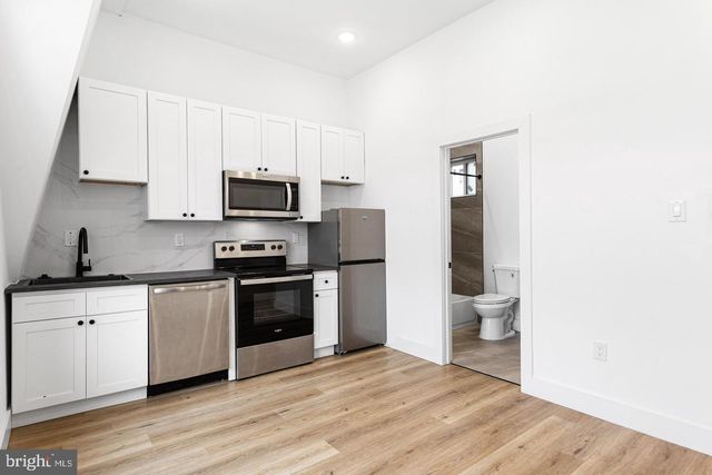 2317 N 33RD ST, Philadelphia, PA 19132