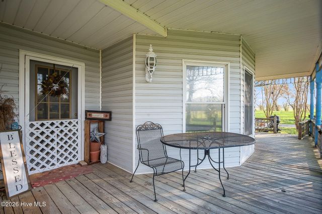 295 Henry Dunn Pickett Road, Beulaville, NC 28518