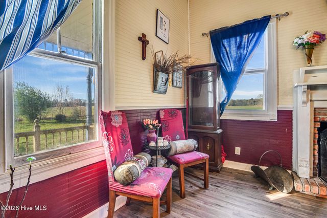 295 Henry Dunn Pickett Road, Beulaville, NC 28518