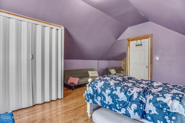 295 Henry Dunn Pickett Road, Beulaville, NC 28518