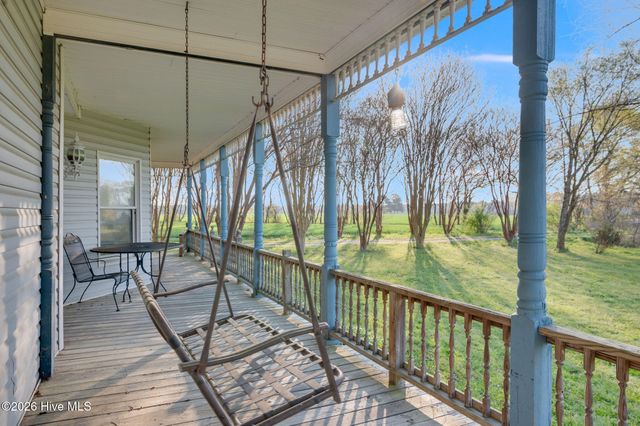 295 Henry Dunn Pickett Road, Beulaville, NC 28518