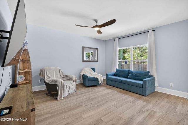 163 NE 2nd Street, Oak Island, NC 28465