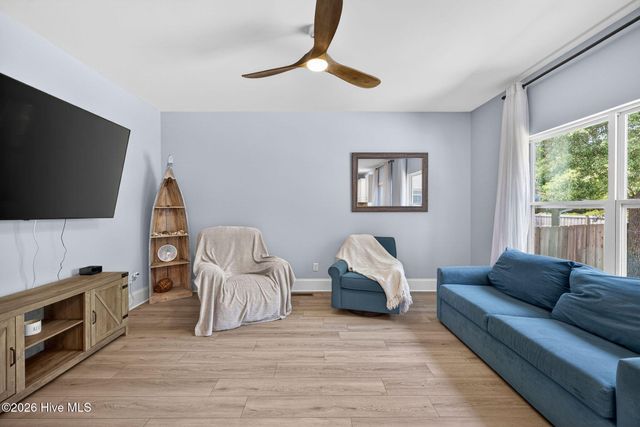 163 NE 2nd Street, Oak Island, NC 28465