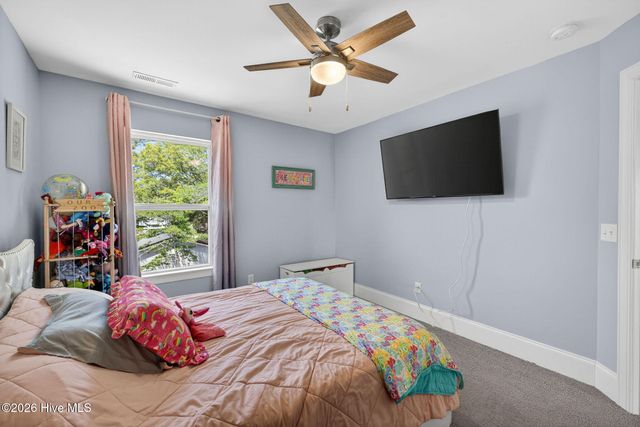 163 NE 2nd Street, Oak Island, NC 28465