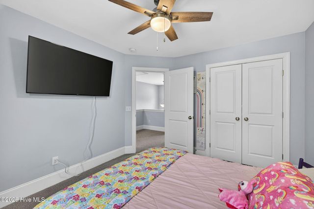 163 NE 2nd Street, Oak Island, NC 28465