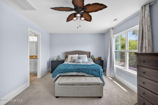 163 NE 2nd Street, Oak Island, NC 28465