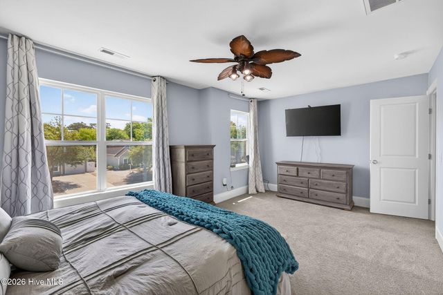 163 NE 2nd Street, Oak Island, NC 28465