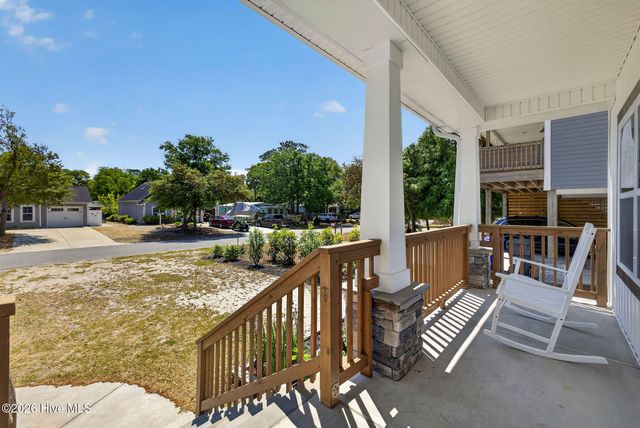163 NE 2nd Street, Oak Island, NC 28465