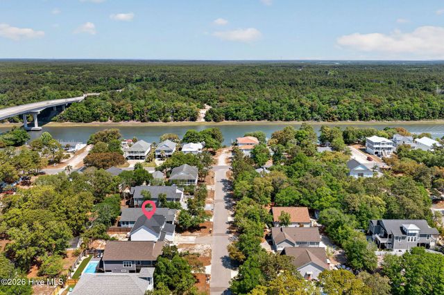 163 NE 2nd Street, Oak Island, NC 28465