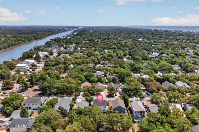 163 NE 2nd Street, Oak Island, NC 28465