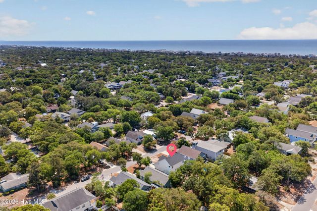 163 NE 2nd Street, Oak Island, NC 28465
