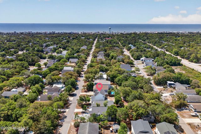 163 NE 2nd Street, Oak Island, NC 28465
