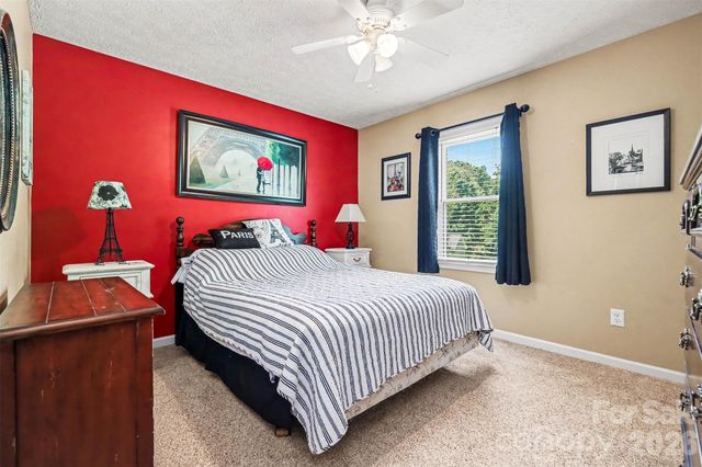 115 Cartway Lane, Statesville, NC 28625