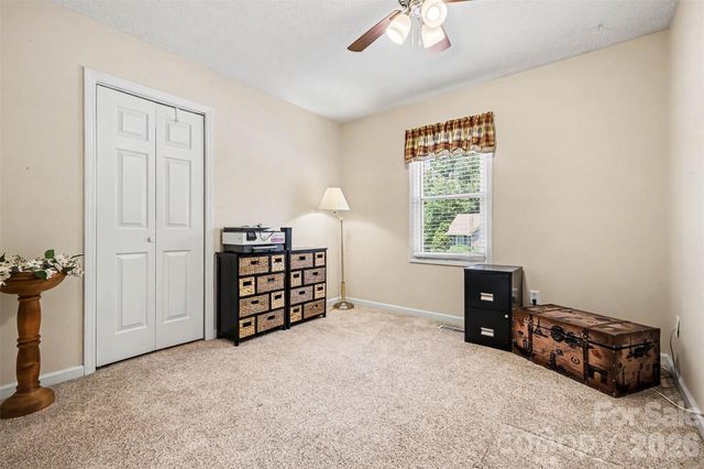 115 Cartway Lane, Statesville, NC 28625
