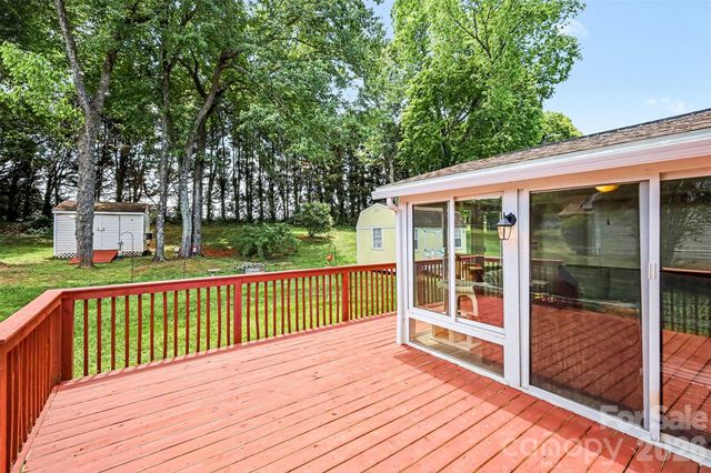 115 Cartway Lane, Statesville, NC 28625